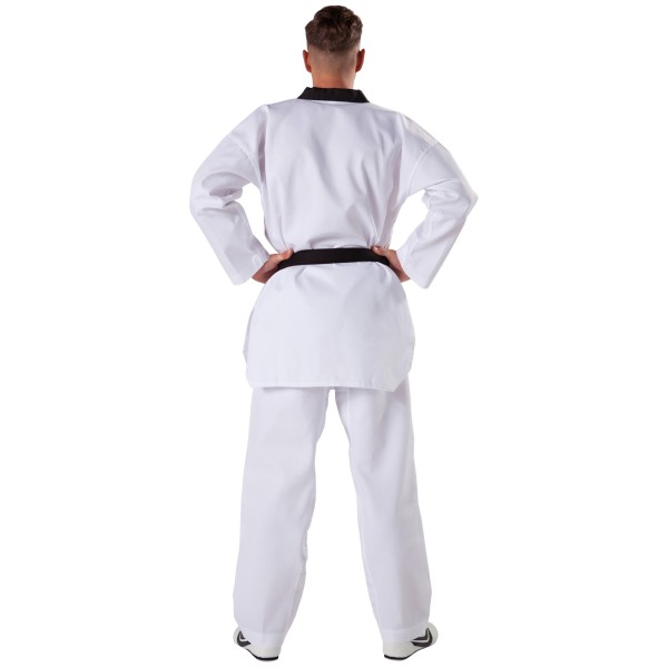 Taekwondo Uniform Starfighter WT reconnu