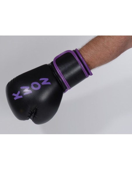 Boxing Gloves Training   Boxing Gloves Training