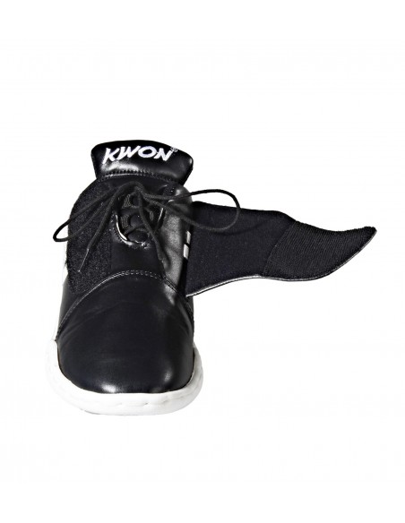 Training Shoes Strike Lite   Training Shoes Strike Lite