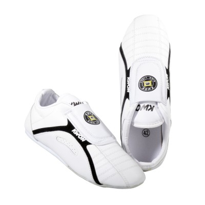 Training Shoes Kick Light  2