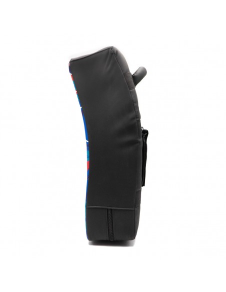 Bouclier Frappe Courbe Radikal 3.0  Bouclier Frappe Courbe Radikal 3.0