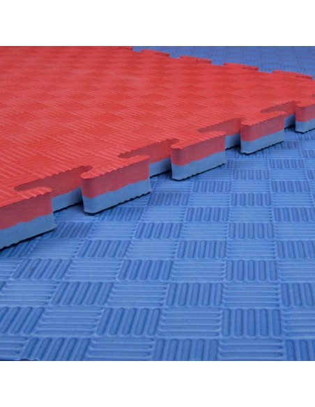 Tapis emboîtable. PVC. 100*100*2,5 cm.  Tapis emboîtable. PVC. 100*100*2,5 cm.