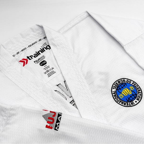 Training Lite Black Belt ITF Dobok 