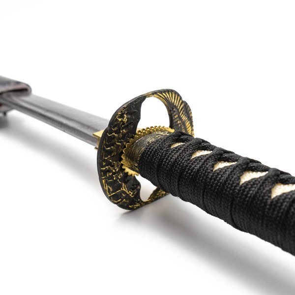 Katana van koolstofstaal. Zwart