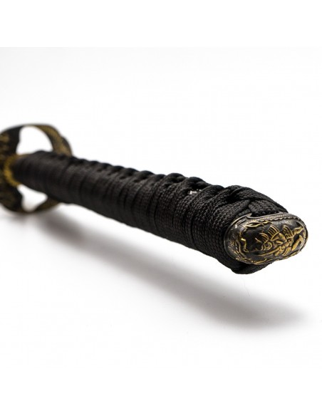 Katana van koolstofstaal. Zwart  Katana van koolstofstaal. Zwart