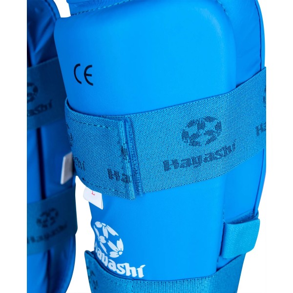 Protège-tibias et coup de pied de karaté (approuvé WKF)  