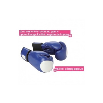 Boxing glove with target area